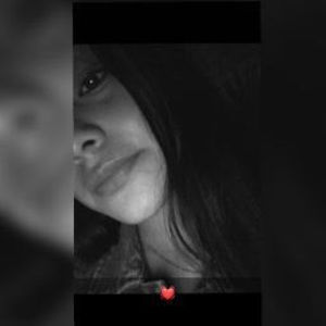 Meet your Posher, Daniela yanira